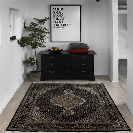 Ægte tæppe  Indo Tæbriz Fine 123 x 185 cm.