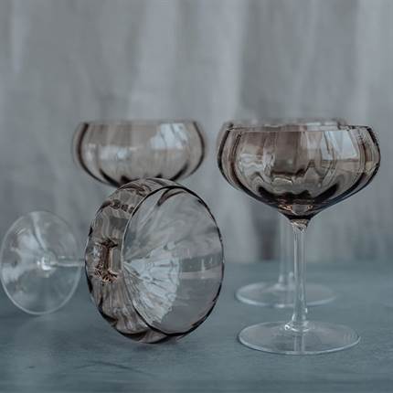 Specktrum Meadow stemware, cocktail glass - Topaz