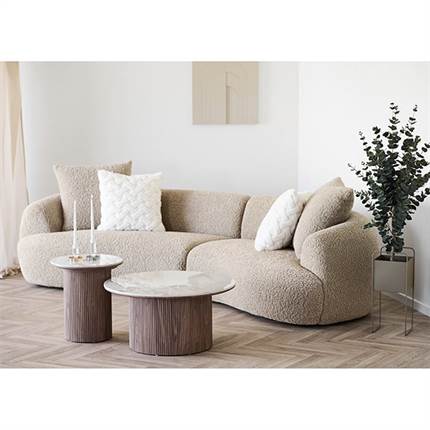 Dali sofa