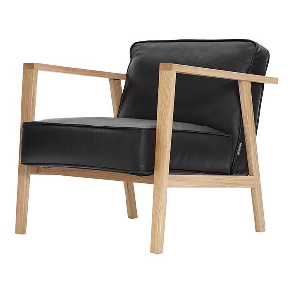 Andersen Furniture LC1 loungestol - Hvidpigmenteret mat lak - Sort læder  : Erling Christensen Møbler