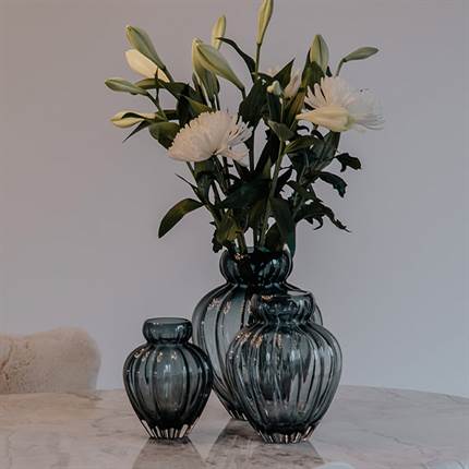 Specktrum Audrey vase, medium - Smokey brown 