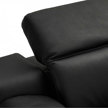 Nakkestøtte på alexa sofa
