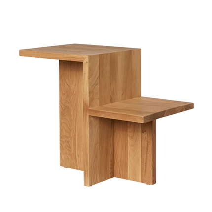 Distinct sidebord i eg fra Ferm Living