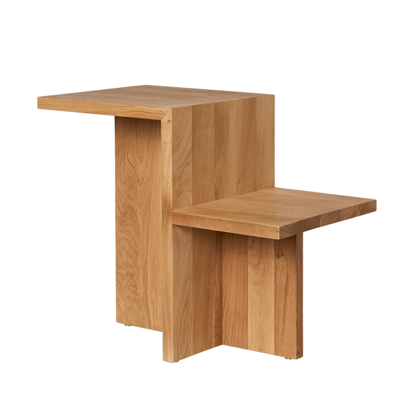 Distinct sidebord i eg fra Ferm Living