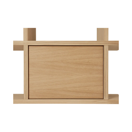 Indsats med låge i eg til Kona reolen fra Ferm Living