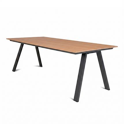 Strandvig havebord