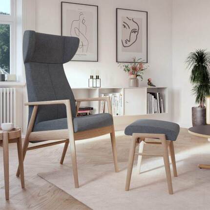 Farstrup Furniture - 8920 Nobel - Hvilestol m. oereklapper