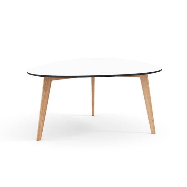 Se Andersen Furniture T8 spisebord - laminat, ben i lakeret eg - 150x127 cm hos Erling Christensen Møbler