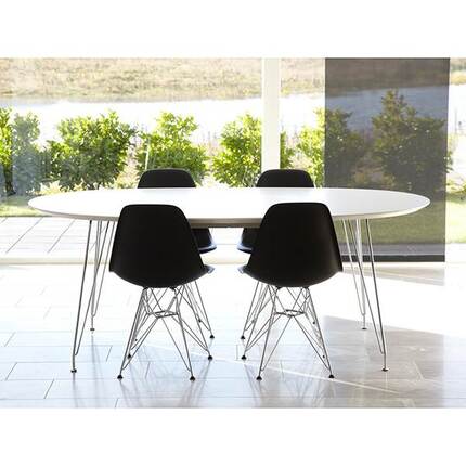 Andersen Furniture DK10 spisebord - hvid laminat og kromben