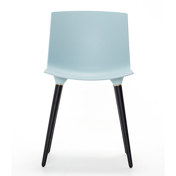 Billede af Andersen Furniture TAC spisebordsstol - plast - Isblå - Sort stel