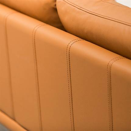 Bagsiden af Comfort 7000 sofa