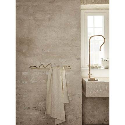 Ferm Living Curvature towel hanger - Brass