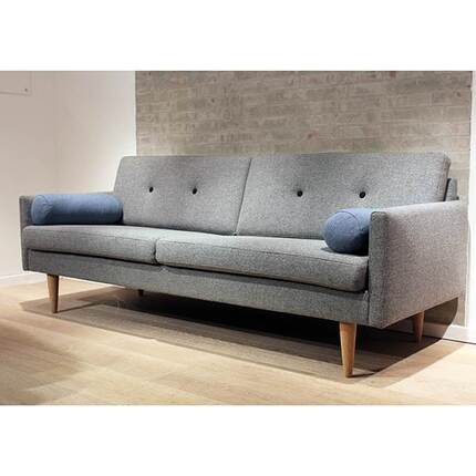 Stouby Jive sofa 2+3 pers. med MainLine stof