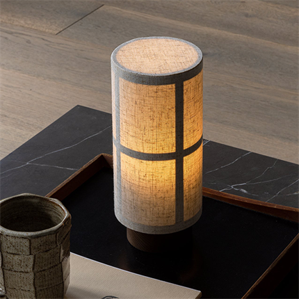 Miljøbillede af Hashira lampe fra Audo Copenhagen.