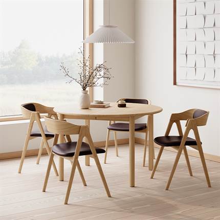Findahl by Hammel Noor spisebord m. udtræk, Ø120 cm - massiv eg - røget