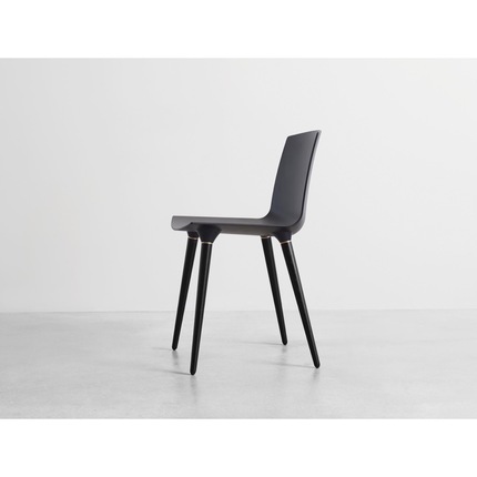 Andersen Furniture TAC - The Andersen Chair 