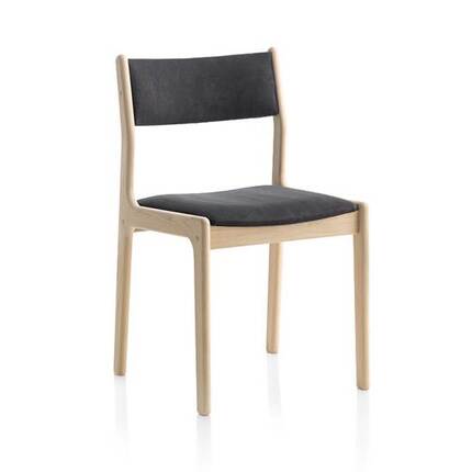 Findahls Nybøl spisebordsstol - Sæbebehandlet eg - sort læder på sæde og ryg