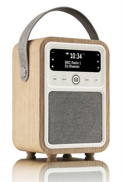 VQ Monty radio. Eg - DAB+ og FM radio med Bluetooth® i ægte træ-ramme