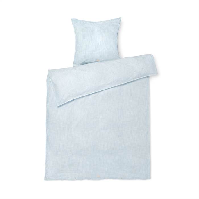Køb Juna Monochrome sengetøj – Lys blå / Hvid – 140 x 200 cm