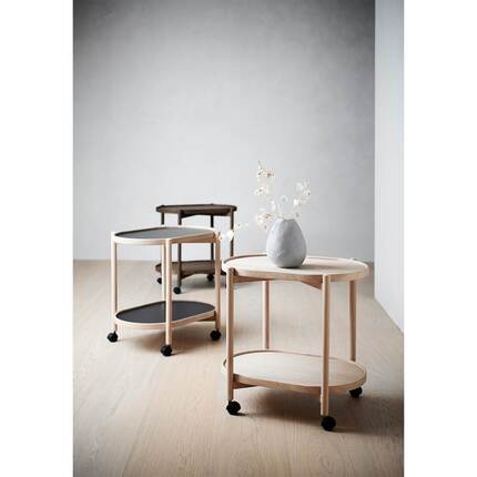 Thomsen Furniture James oval bakkebord - bøg/bøg - 40 x 60 cm